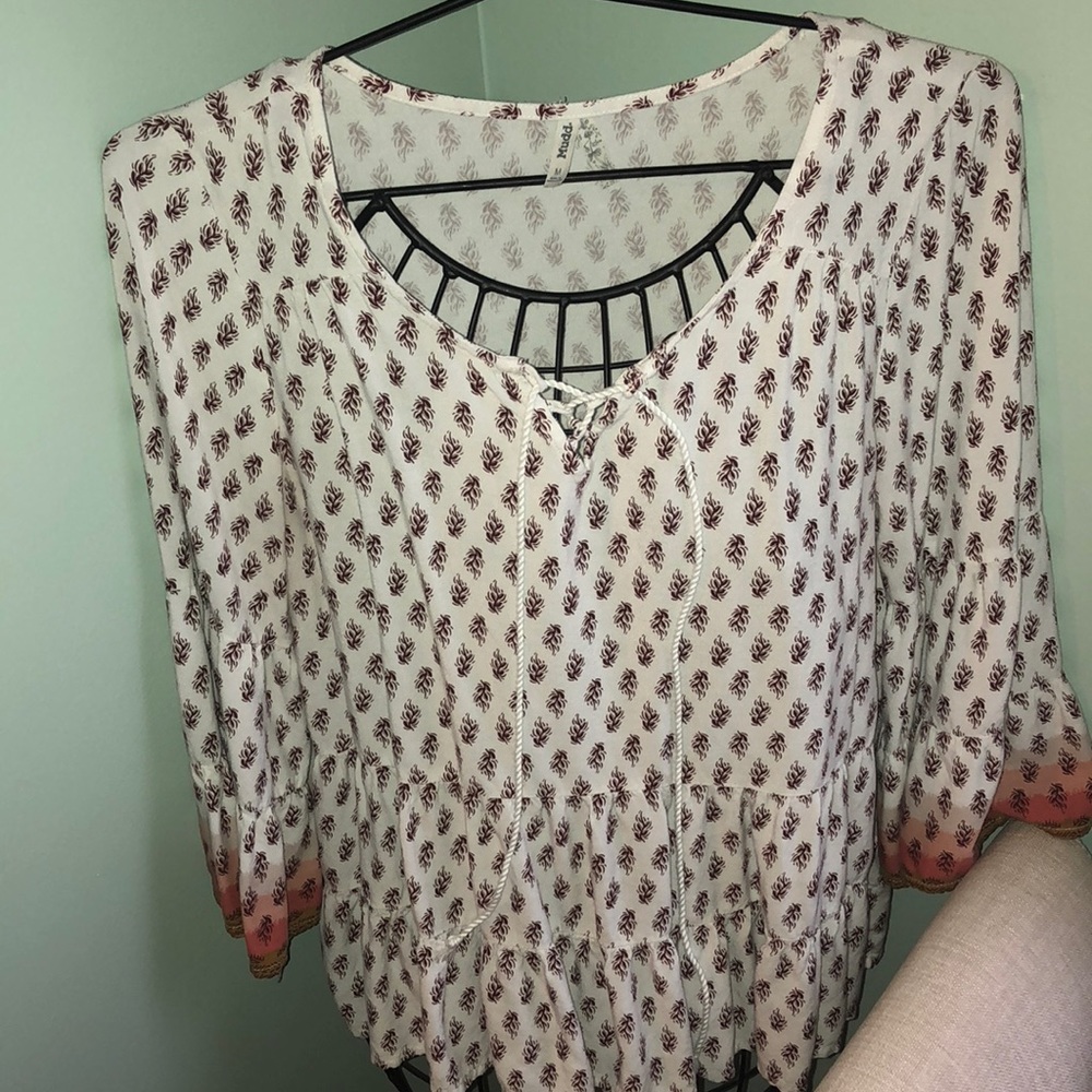 Mudd trendy shirt!!